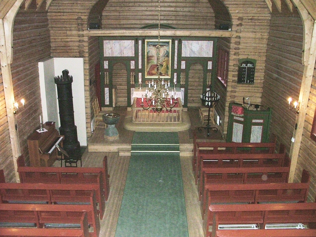 Siggerud kirke innvendig. Foto.